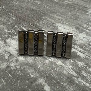 Vintage Hickok Silver Tone Flower Square Cufflinks